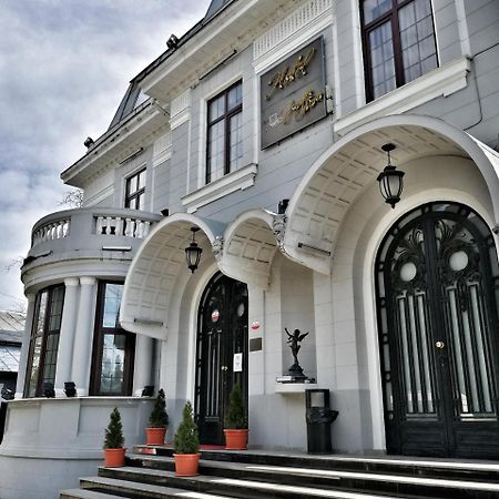 Hotel Angelo D'Oro Ploieşti Exterior foto