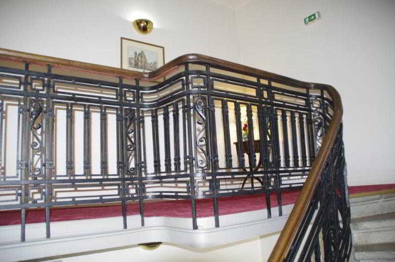 Hotel Angelo D'Oro Ploieşti Exterior foto