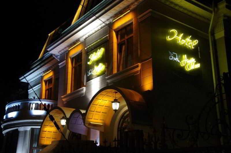 Hotel Angelo D'Oro Ploieşti Exterior foto